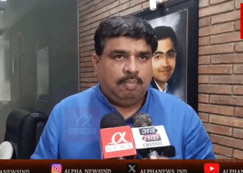રાજકોટના TRP ગેમ ઝોનમાં થયેલ અગ્નિ કાંડ બાદ રાજકોટ મનપાના પૂર્વ સ્ટેન્ડિંગ કમિટીના ચેરમેન પુષ્કર પટેલ અને ભાજપના પૂર્વ શહેર પ્રમુખ કમલેશ મીરાણીએ આપ્યું નિવેદન.