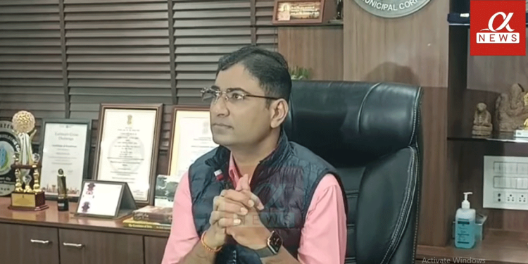 TRP અગ્નિકાંડ બાદ રાજકોટ કોર્પોરેશનમાં અધિકારીઓ દ્વારા ટપોટપ આપવામાં આવેલ રાજીનામા અને મિલકત વેરા વસૂલાત અંગે રાજકોટ મનપા કમીશ્નરે આપ્યું નિવેદન.